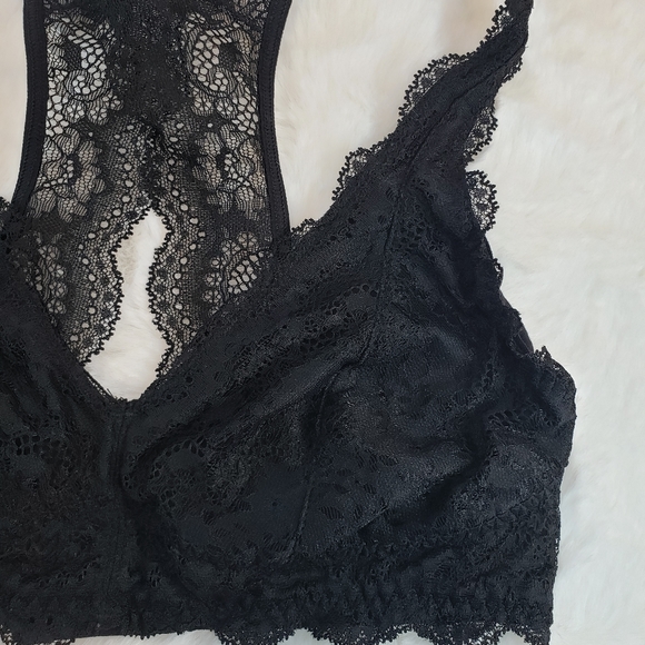 Felina Black Lace Bralette - Picture 5 of 6
